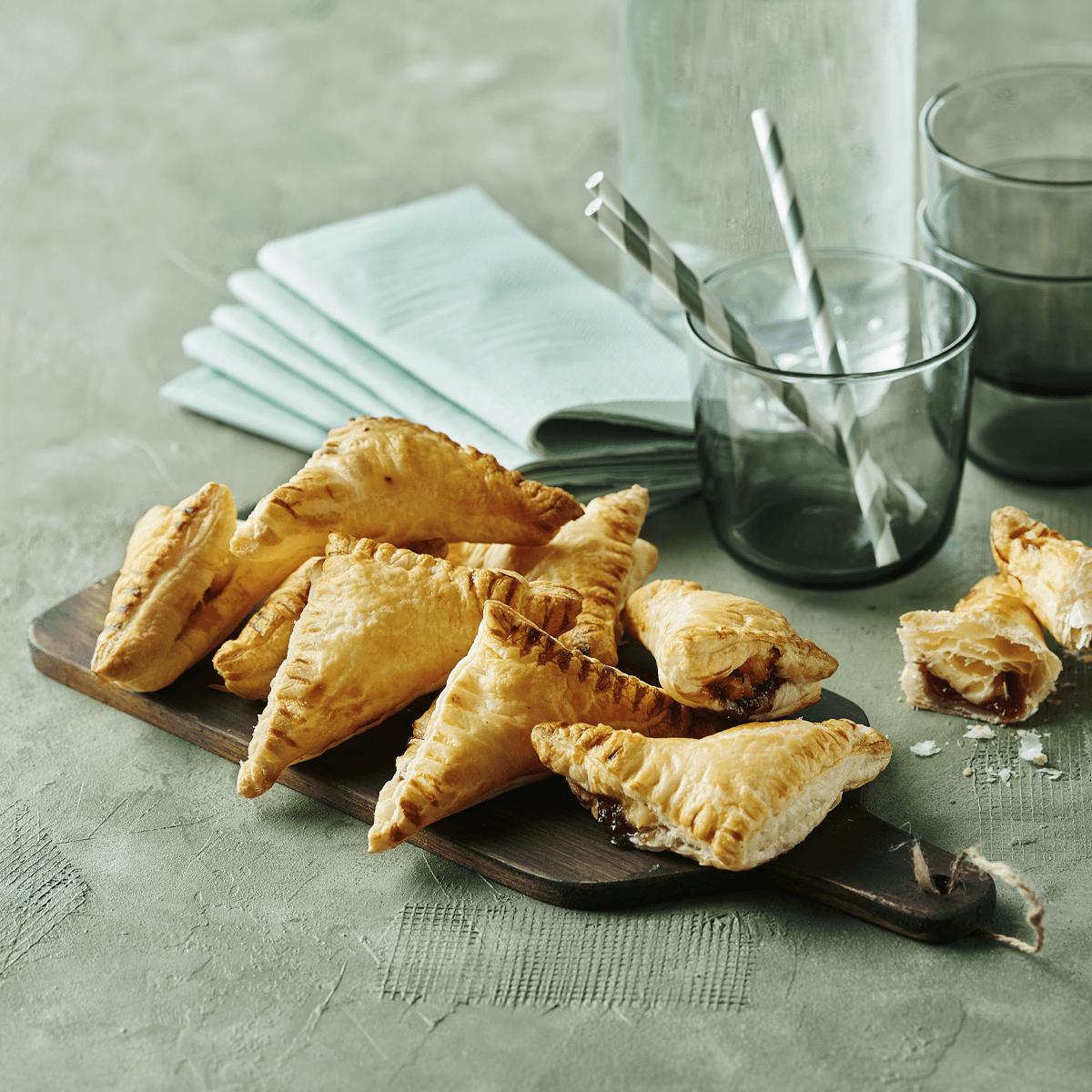 Baked Puff Pastry Pockets - Emborg Philippines