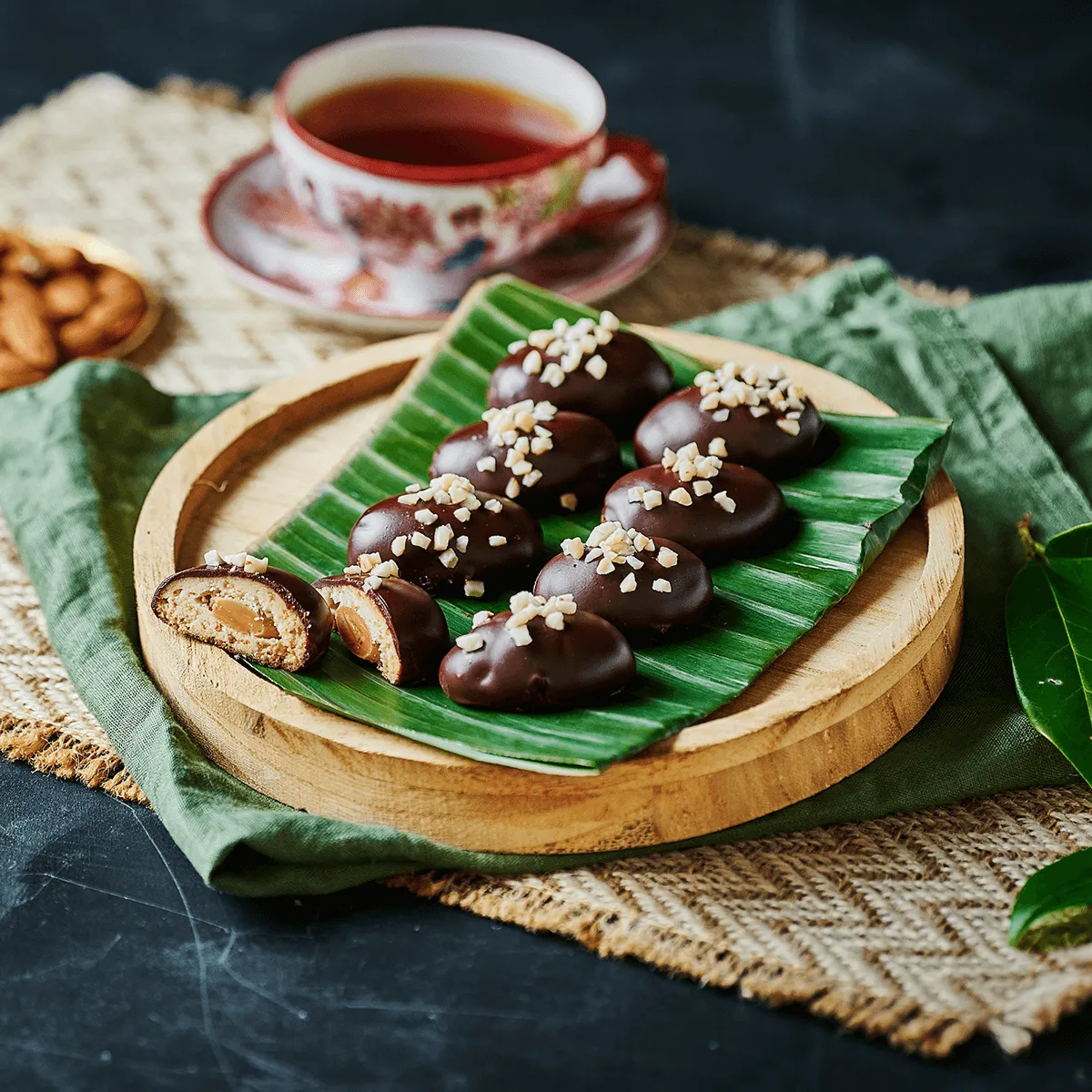 Almond London Cookies (Classic Almond London Recipe) - Emborg Malaysia