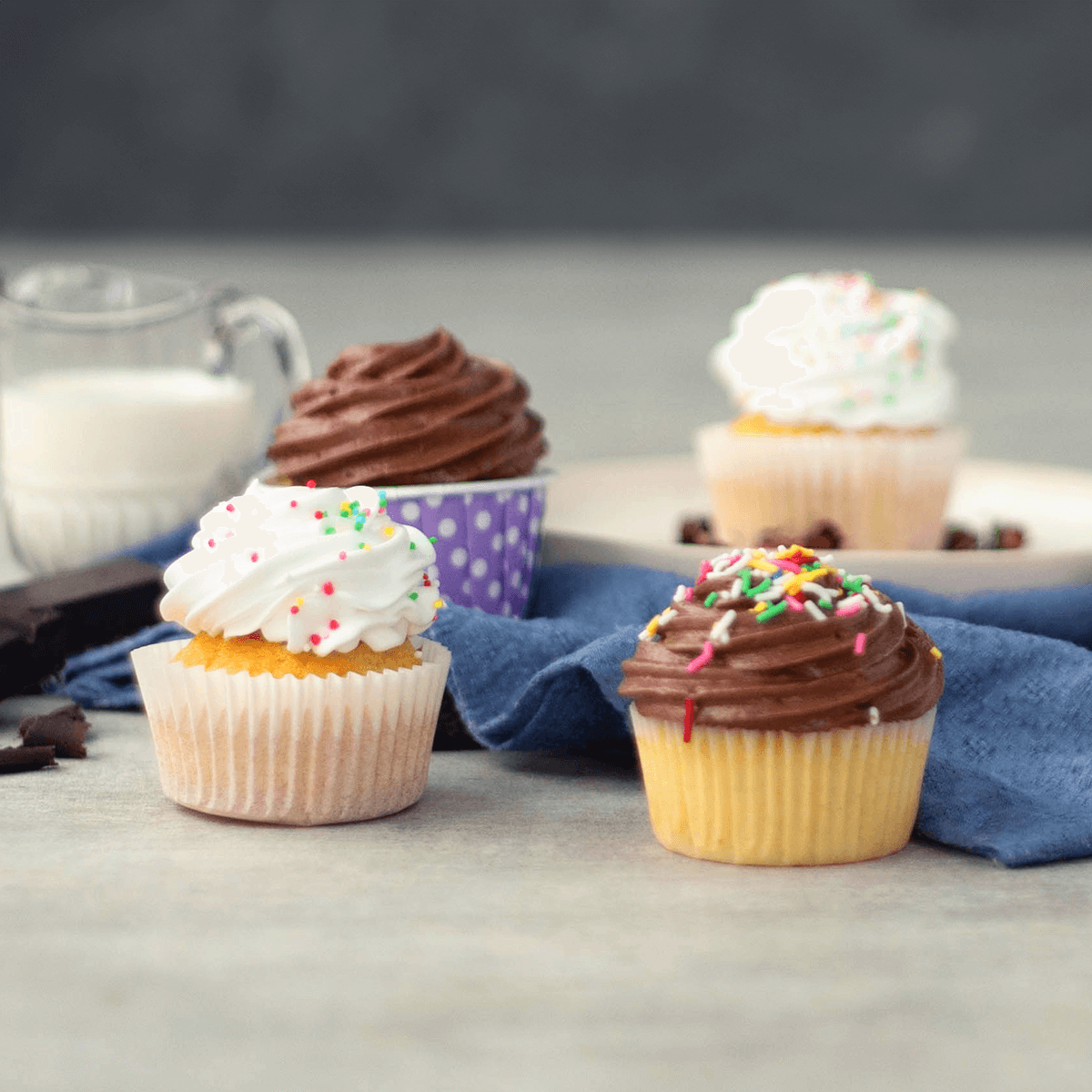 Vanilla Cupcakes - Emborg 