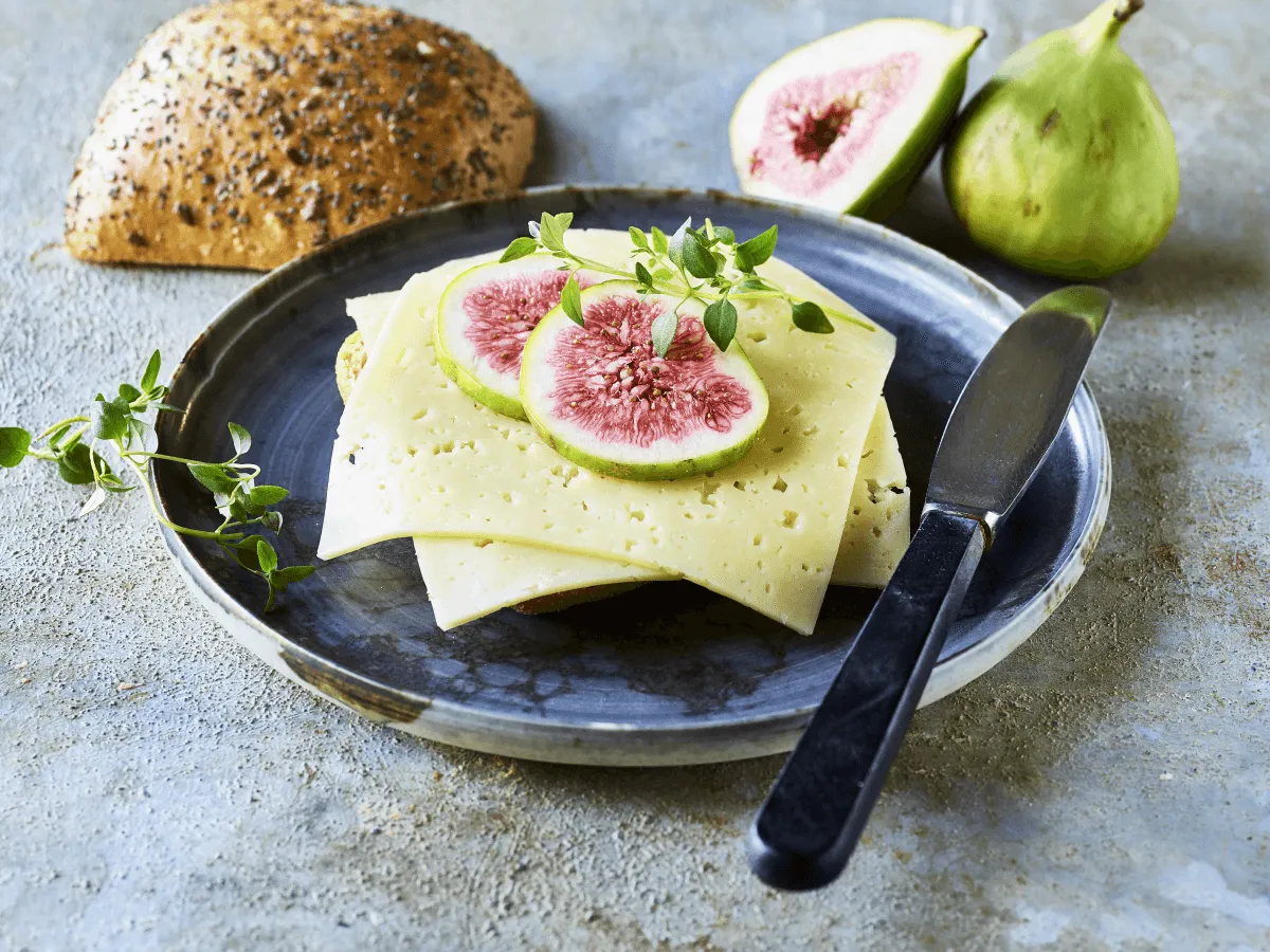 Natural Havarti Slices - Emborg Malaysia