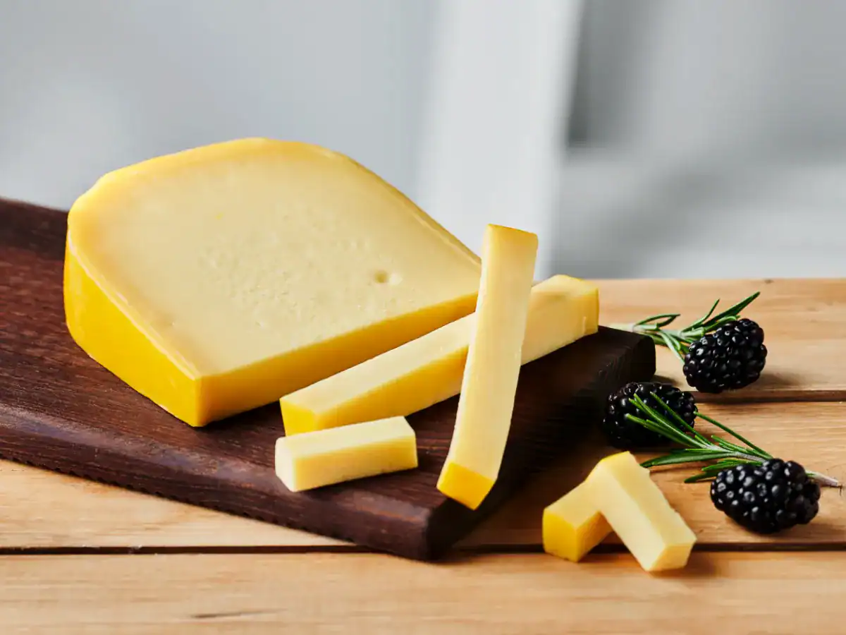 Natural Gouda Block - Emborg Philippines