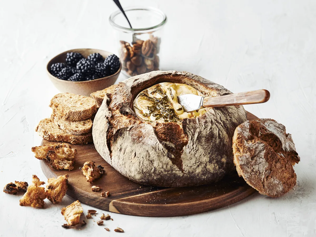 Baked Brie in Bread Bowl - Emborg 