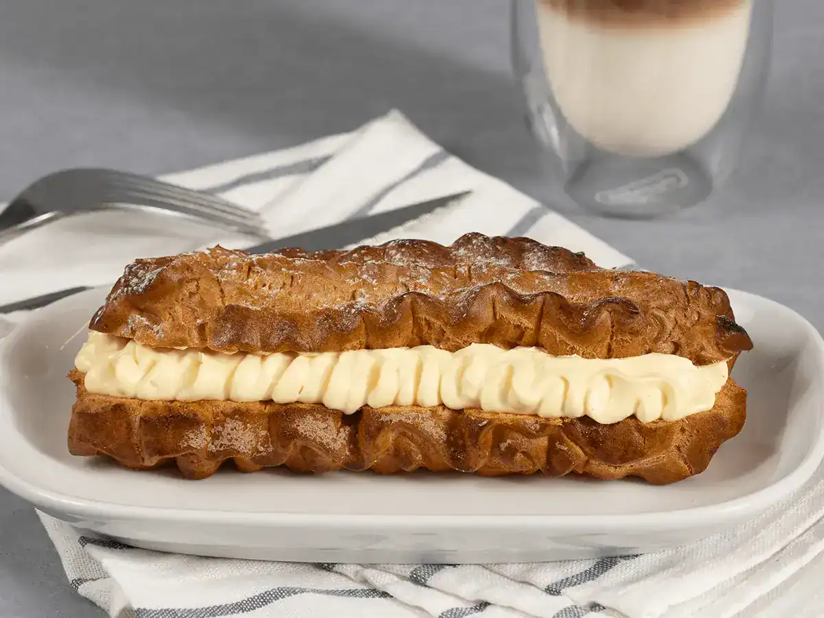 Creamy Éclair with Mascarpone - Emborg Philippines