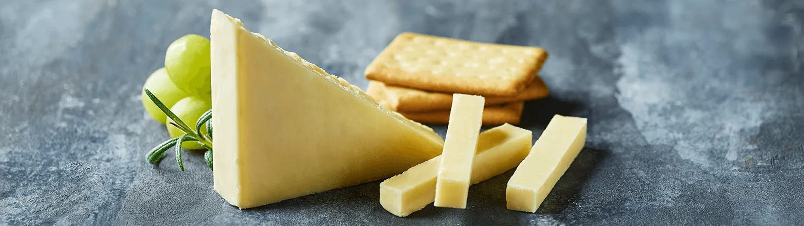 Natural Cheddar Block - Emborg 