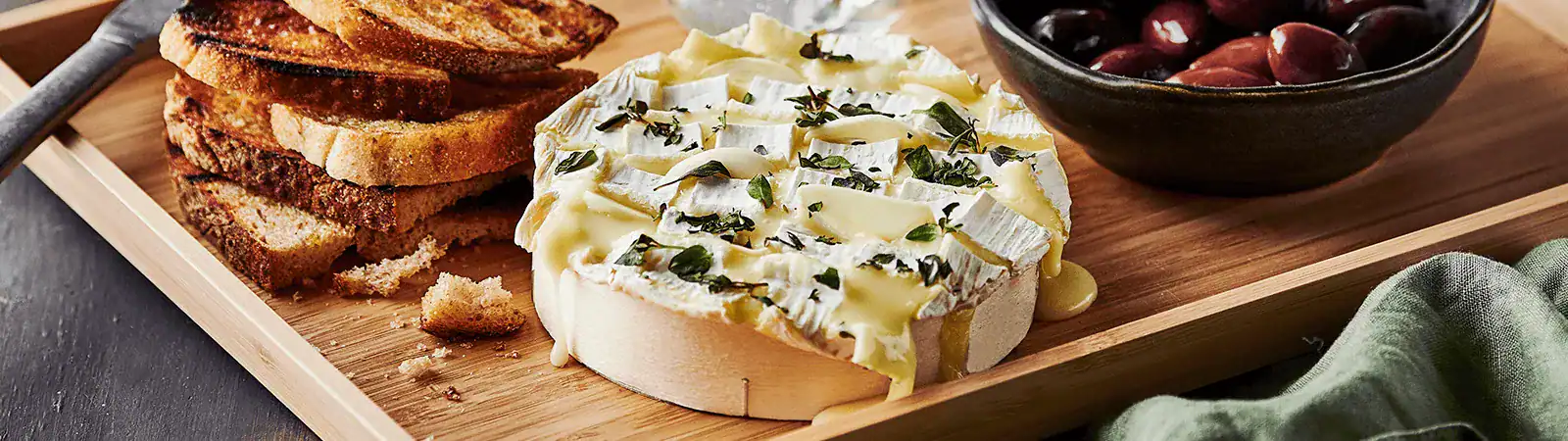 Baked Brie with Thyme and Garlic - Emborg
