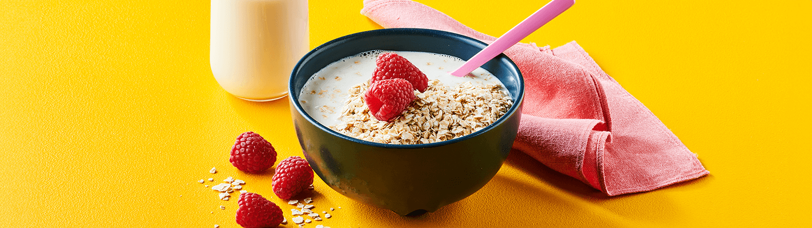 Quick Oats with Raspberries and Fresh Milk - Emborg Singapore