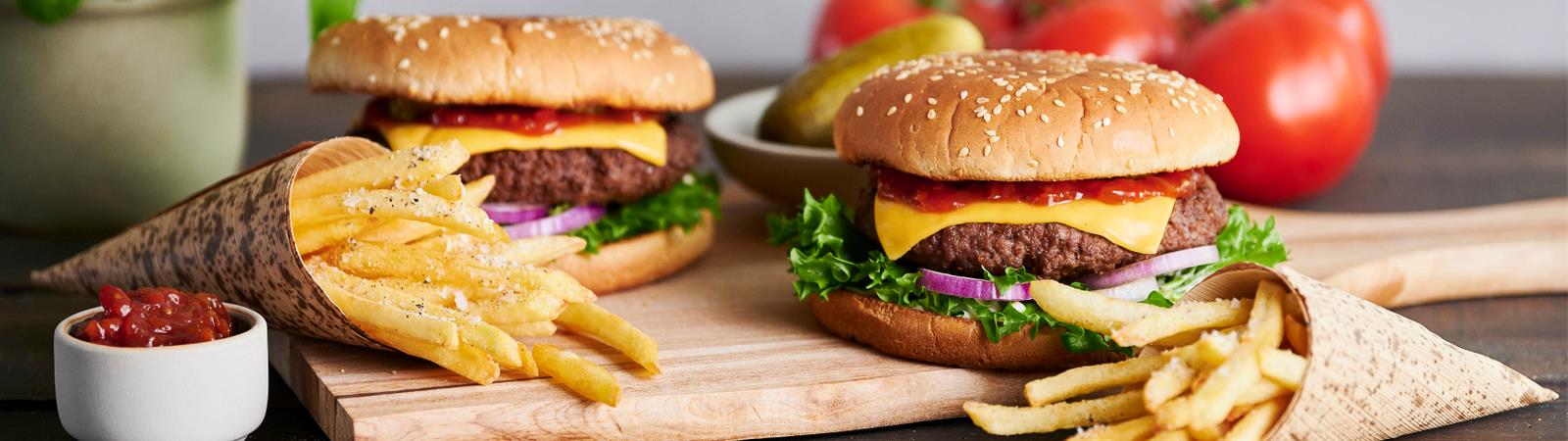 Juicy Classic Cheeseburger - Emborg