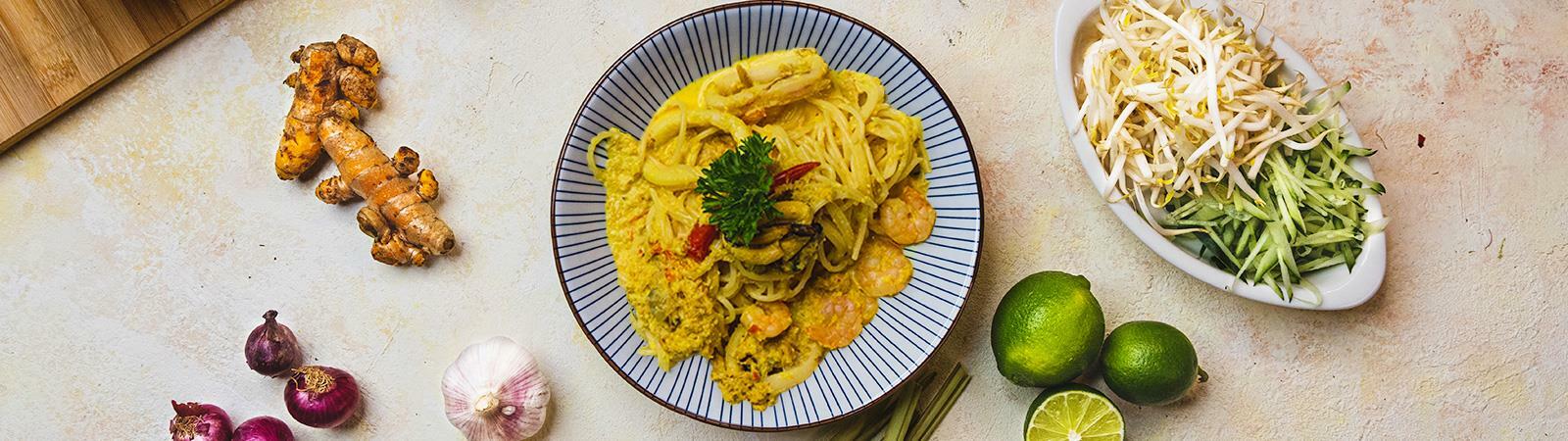 Creamy Seafood Laksa Pasta - Emborg 