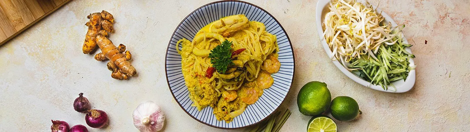 Creamy Seafood Laksa Pasta - Emborg