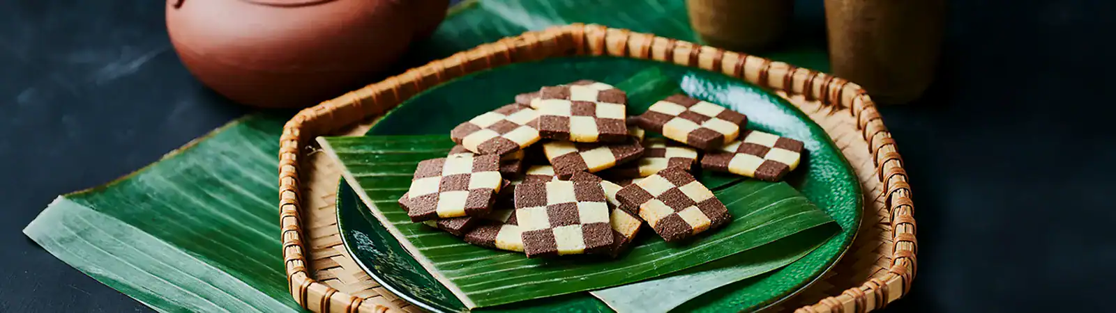 Traditional Checkerboard Cookies - Emborg 