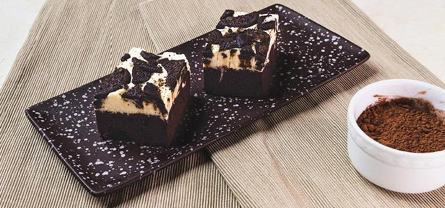 Oreo Cheesecake Brownies - Emborg 