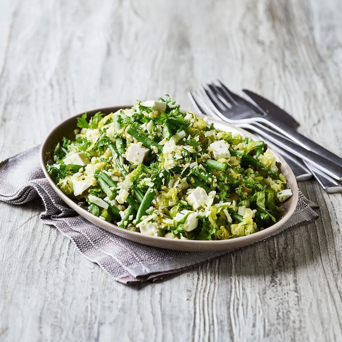 Bulgur salad with greek style cheese - Emborg 