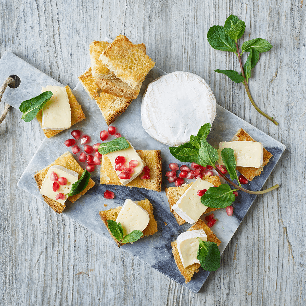 Camembert Crostini - Emborg Malaysia