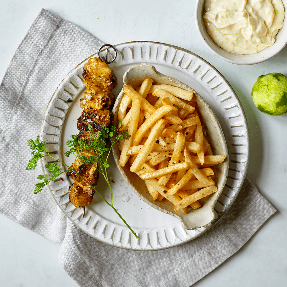 French Fries with Chicken Kebab - Emborg 