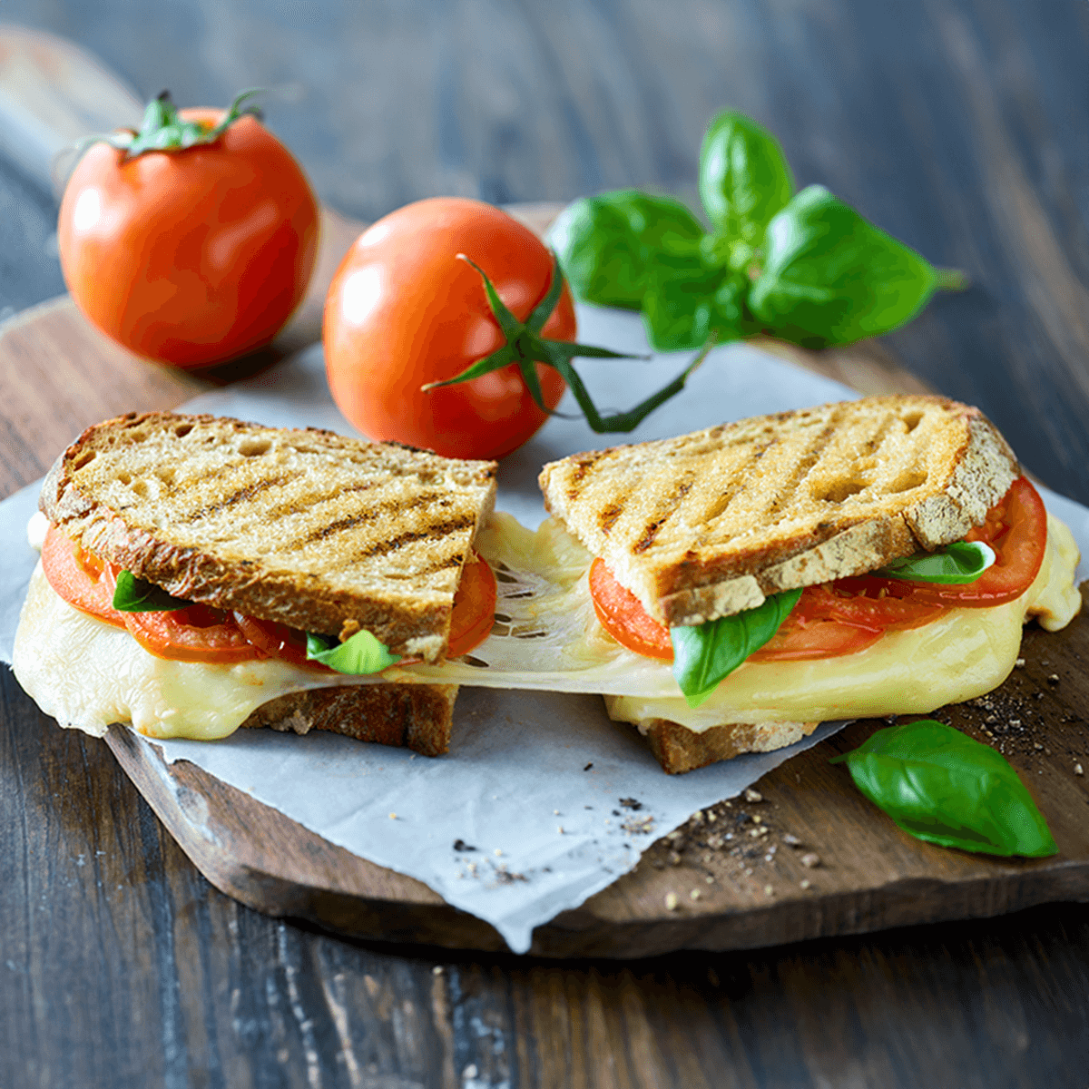 Mozzarella Sandwich with Pesto - Emborg Malaysia