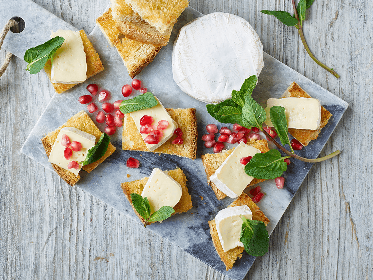 Camembert Crostini - Emborg Malaysia