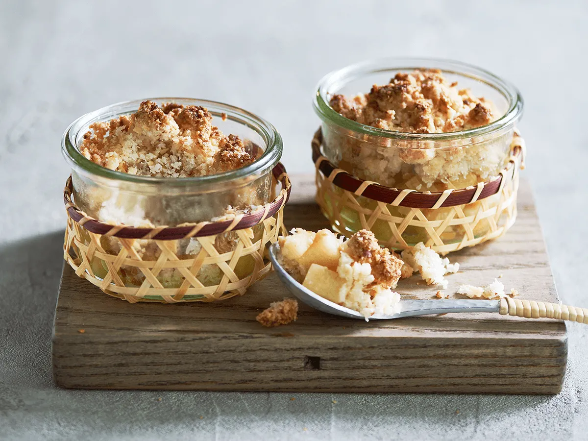 Easy Apple Crumble Cake - Emborg Singapore