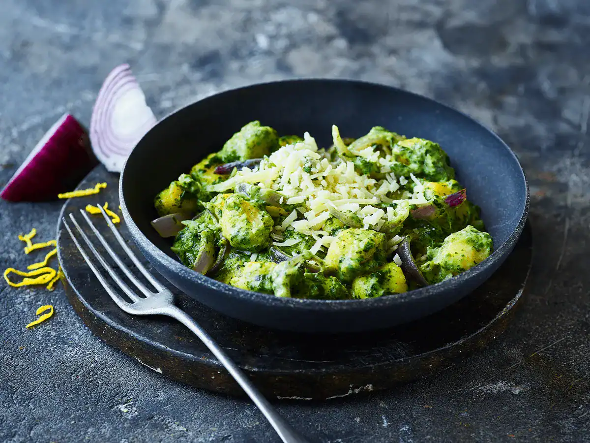 Gnocchi with Spinach and Cheese - Emborg 
