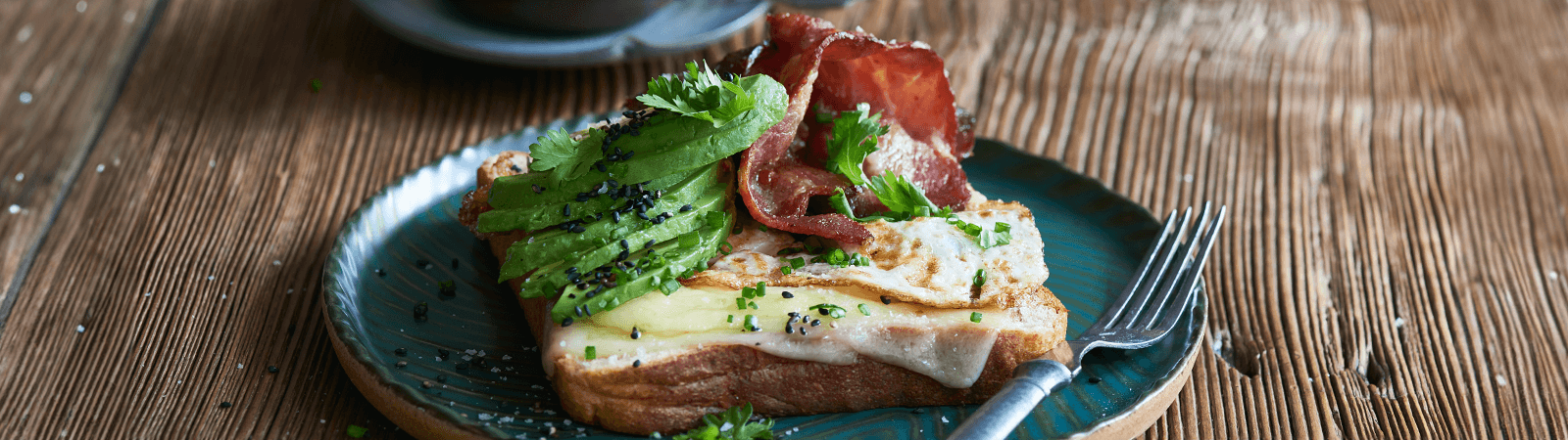 Breakfast Sandwich with Dutch Cheese - Emborg
