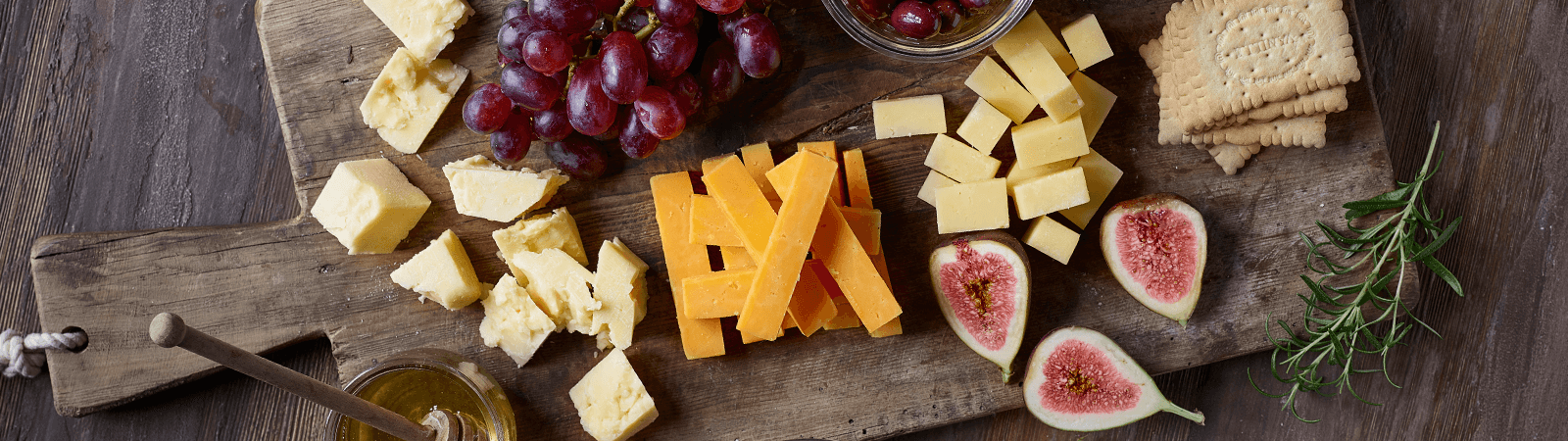 Cheddar Cheese Board - Emborg 