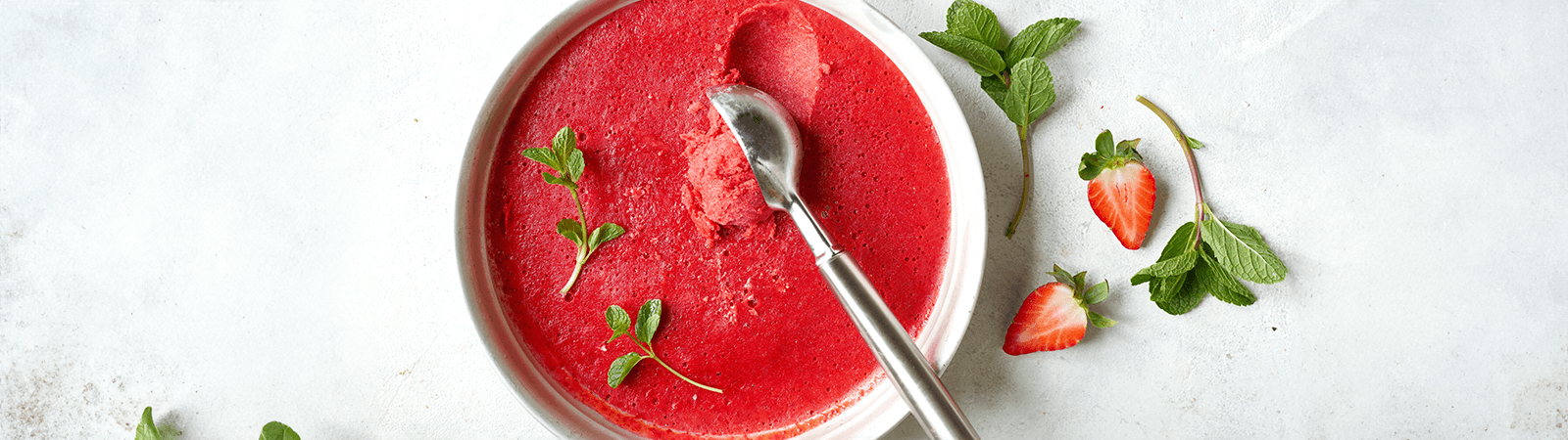 Frozen Strawberry Yogurt - Emborg Singapore