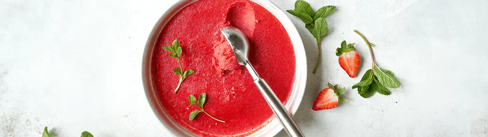 Frozen Strawberry Yogurt - Emborg Singapore