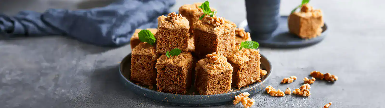 Walnut and Maple Syrup Cake - Emborg 