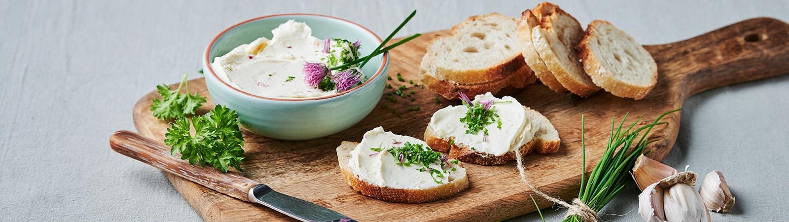 Crunchy Chilli Garlic Spread - Emborg Singapore