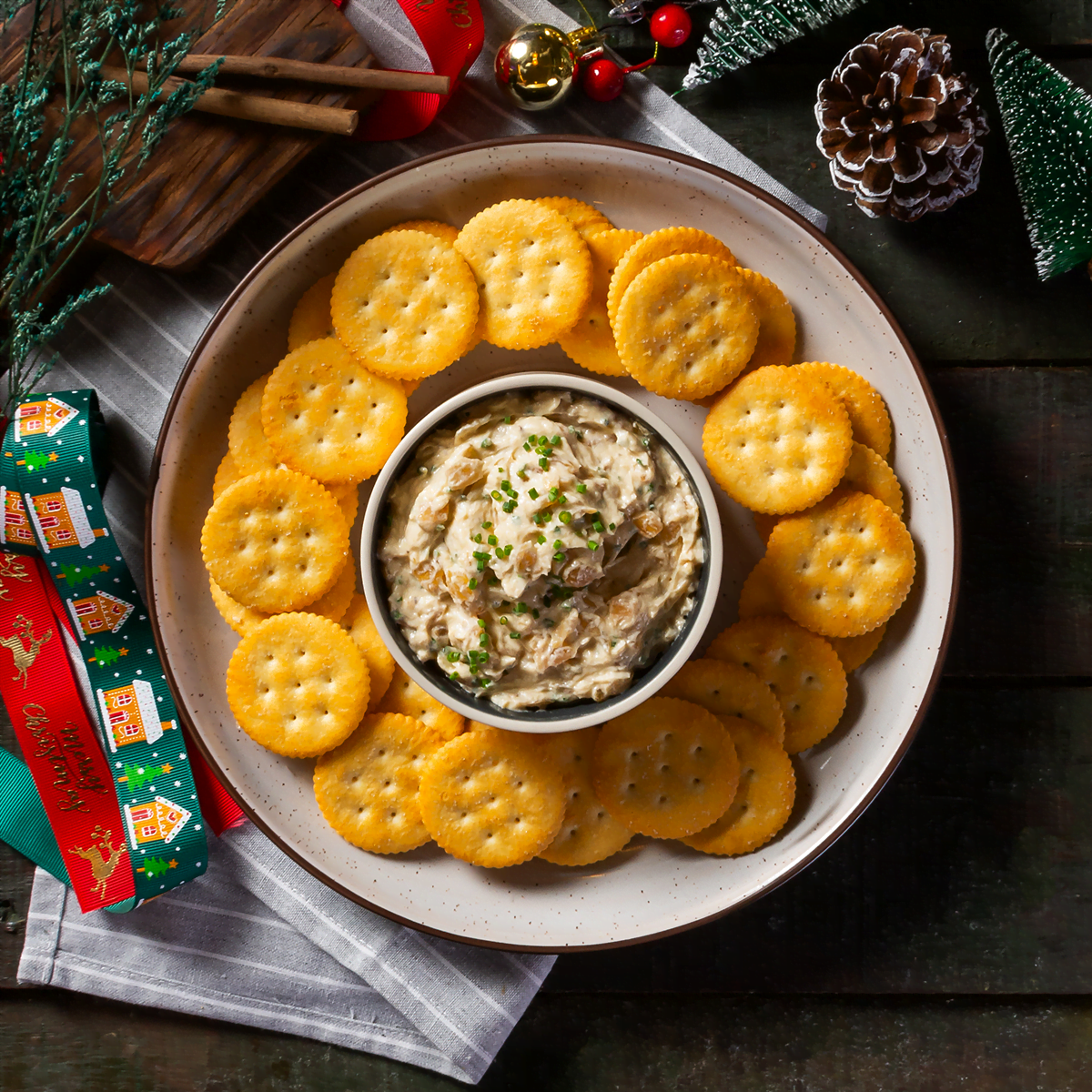 Caramelised Onion Cream Cheese Dip - Emborg Singapore