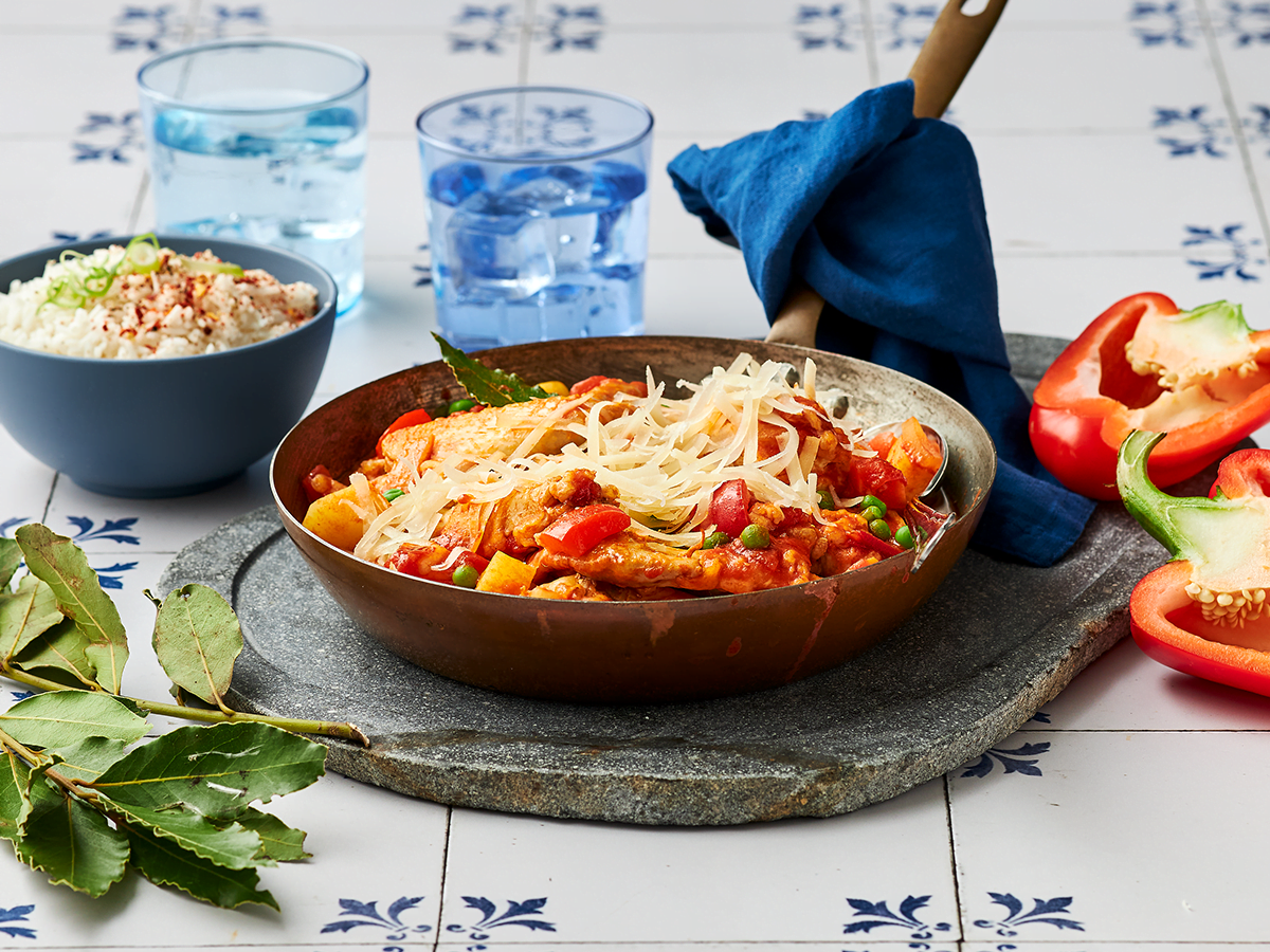 Parmesan Chicken Afritada - Emborg Philippines