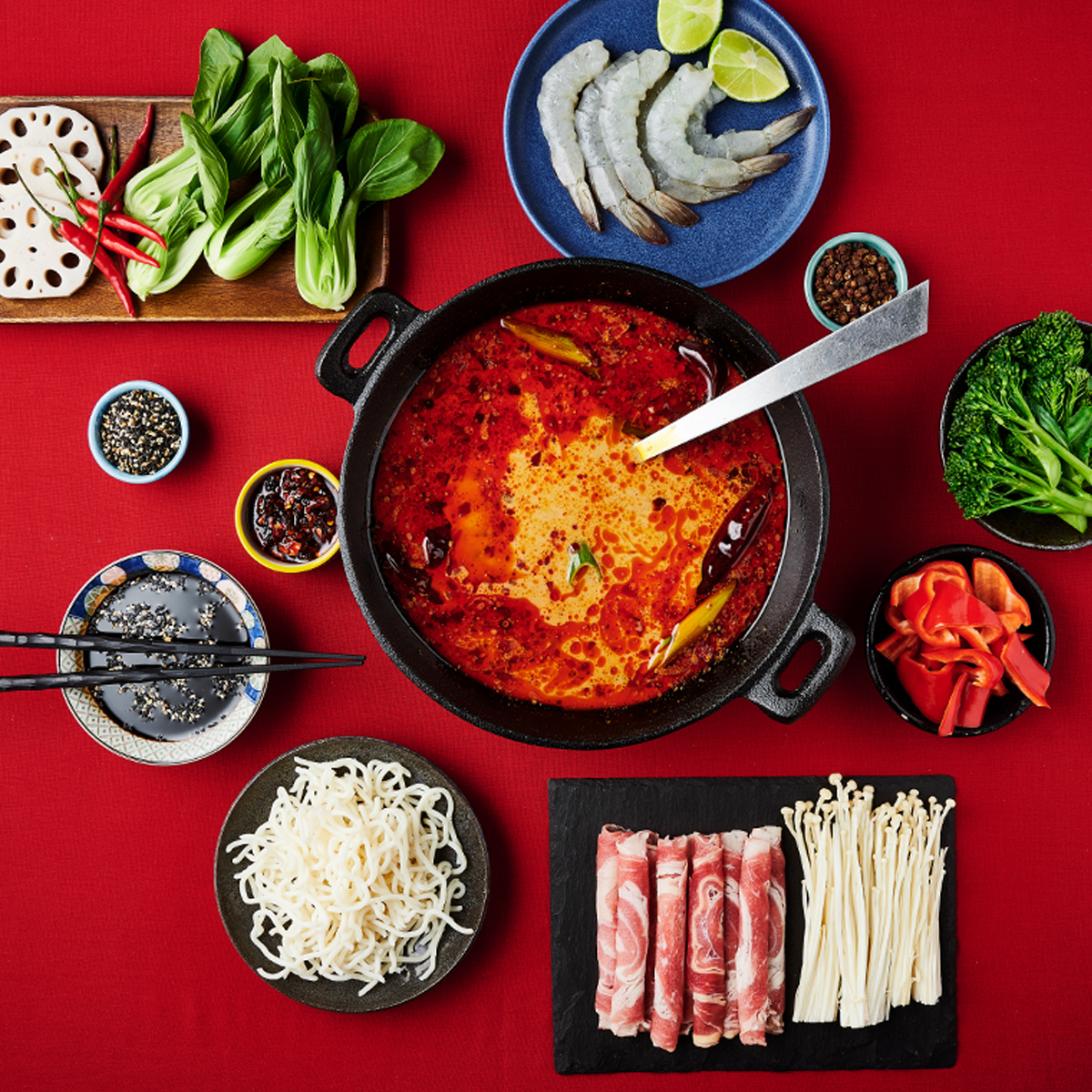 https://www.emborg.com/app/uploads/2024/12/Creamy-Mala-Hotpot_Cooking-_1200x1200.jpg?utm_source=chatgpt.com