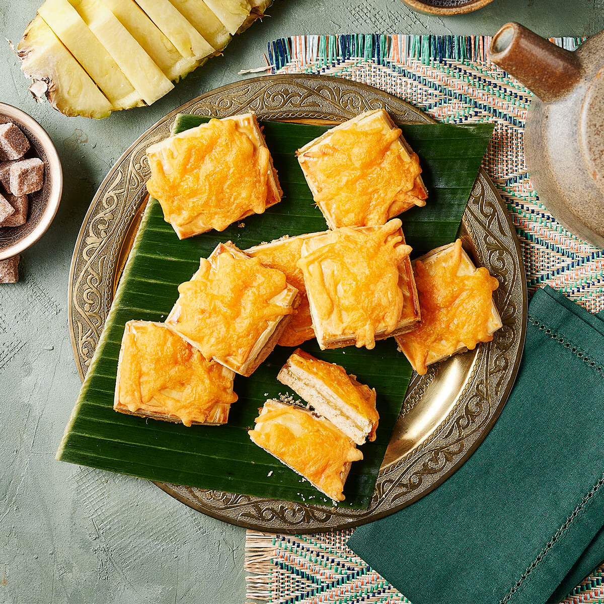 Cheddar Cheese Pineapple Tarts - Emborg