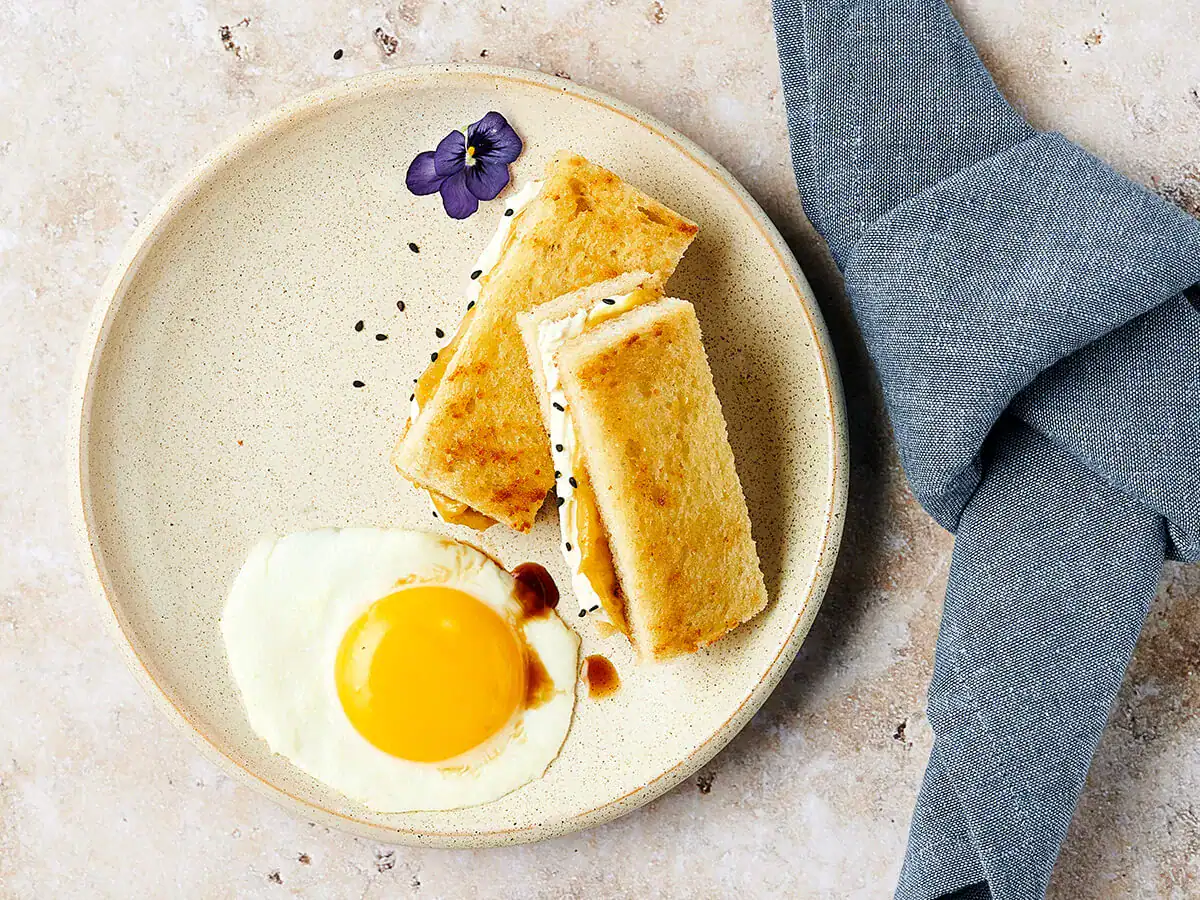 Singaporean Kaya Dream Toast - Emborg 