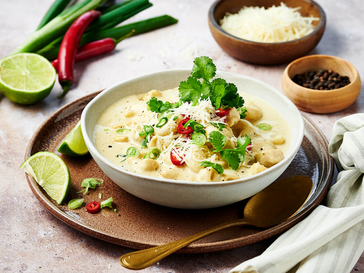 พาสต้าแกงเขียวหวาน - Emborg 