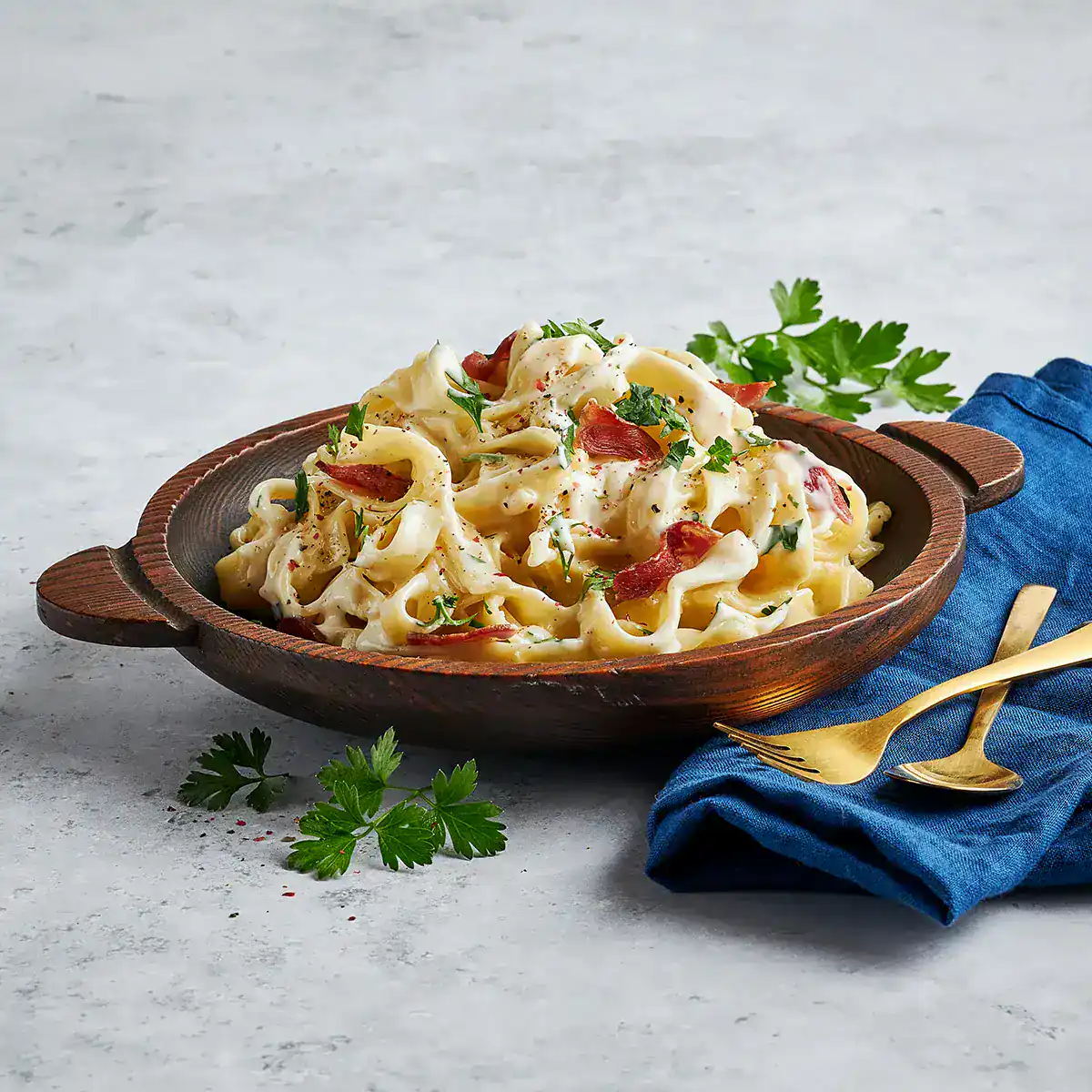 Creamy Turkey Bacon Pasta - Emborg Malaysia