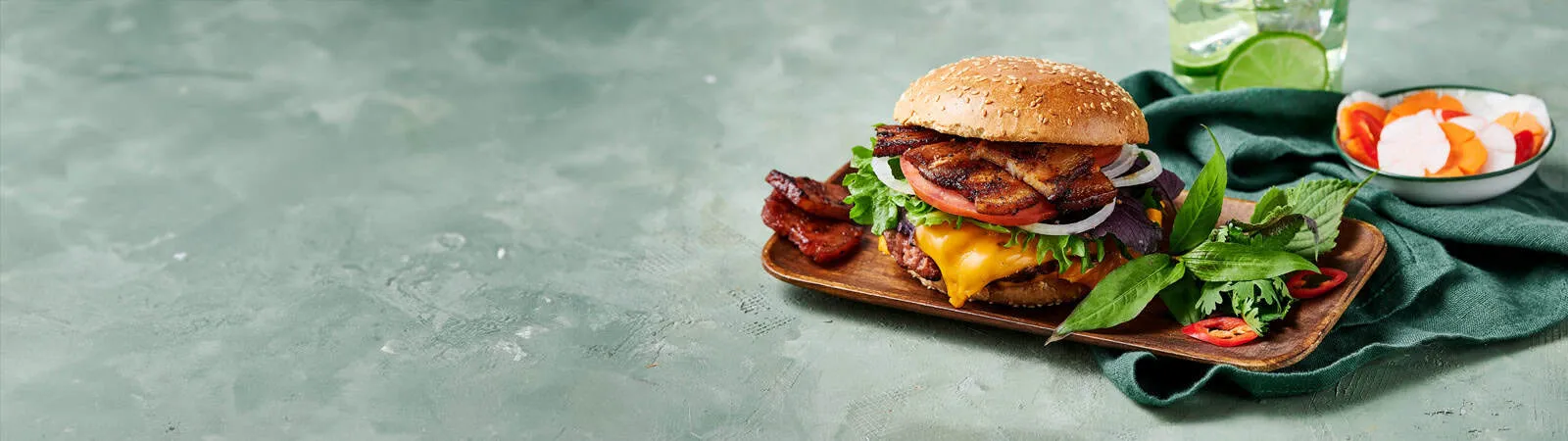 Bun Cha Burger with Cheese - Emborg 