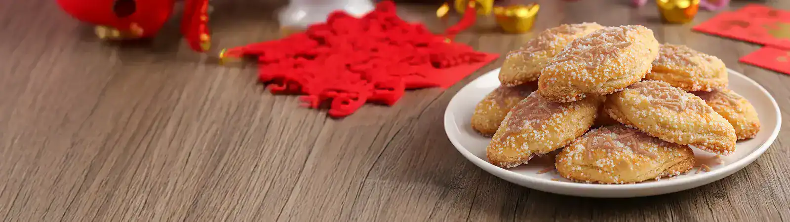 Cheesy Shine Japanese Biscuits - Emborg 