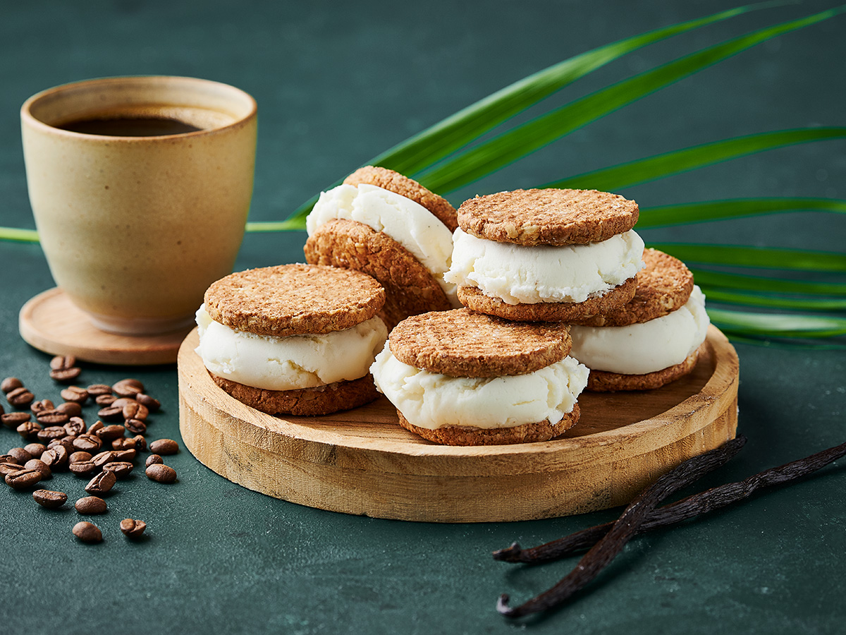 Coffee Ice Cream Sandwich Cookies - Emborg Malaysia