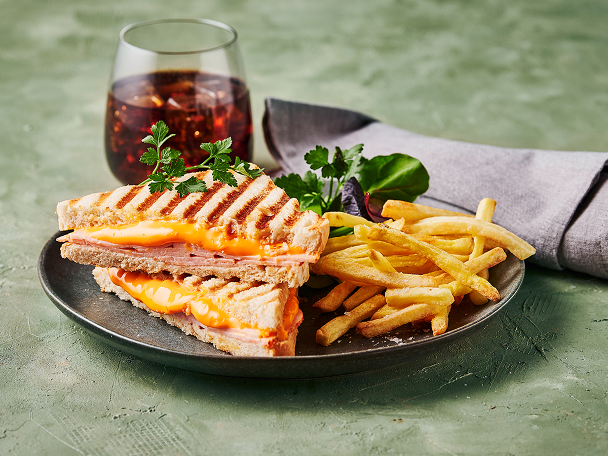 Easy Cheesy Turkey Toast													 - Emborg Singapore