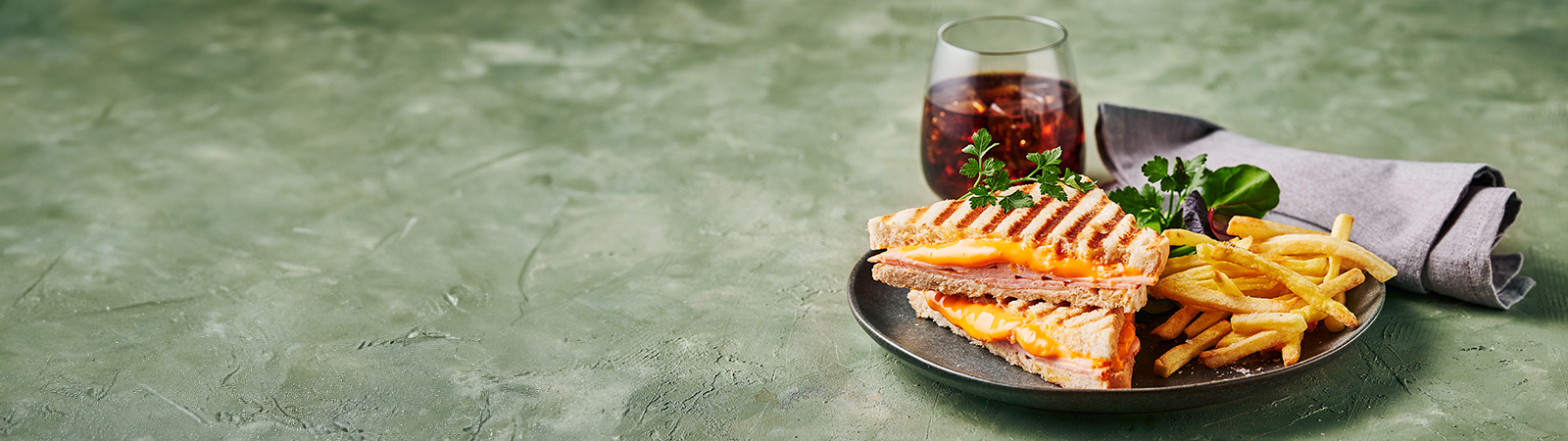 Easy Cheesy Turkey Toast													 - Emborg Singapore