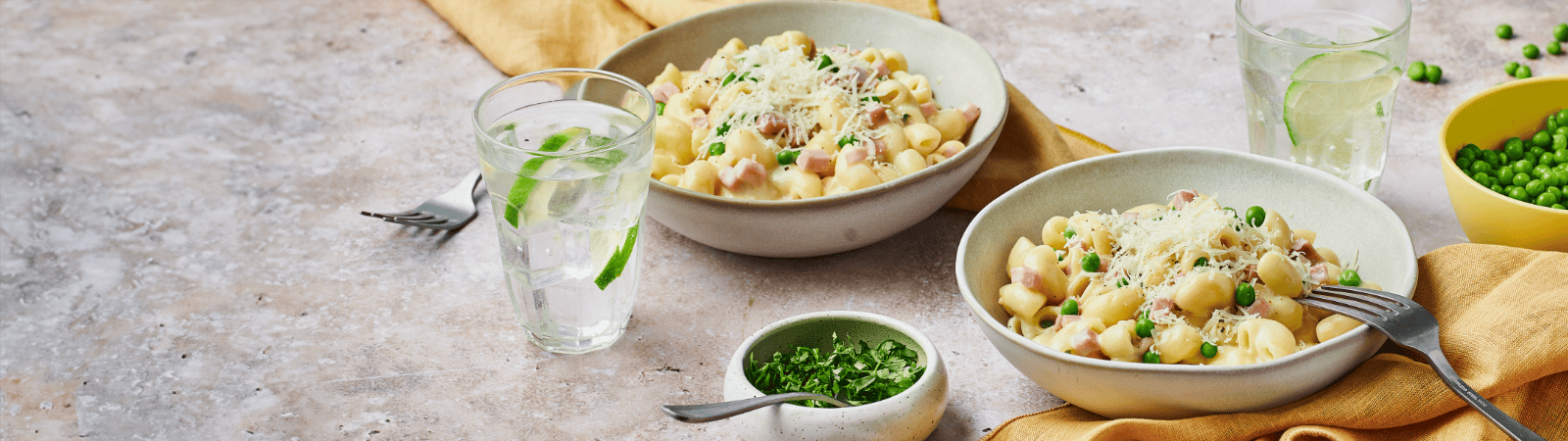 พาสต้าอัลเฟรโดครีมซอสแฮม​ - Emborg 