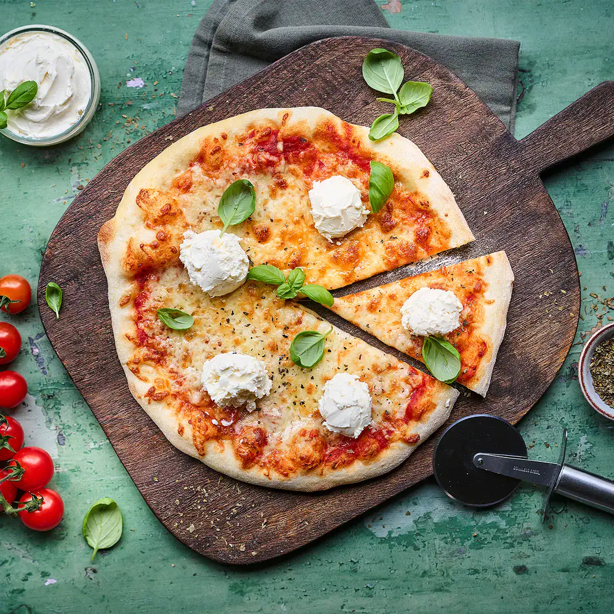 Extra Creamy Pizza Margherita - Emborg