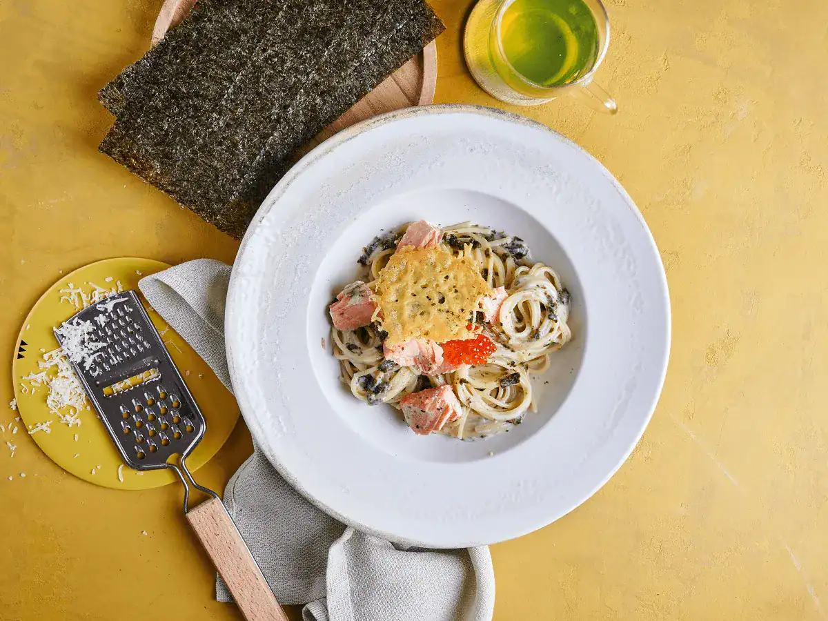 Creamy Seaweed Pasta - Emborg 